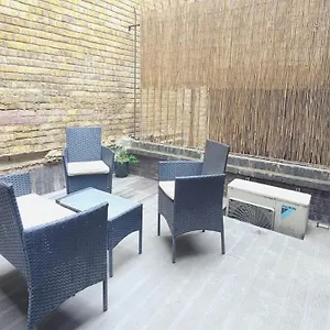 Spacious 3 Bed Flat Near Liverpool Street, Spitalfields , London United Kingdom